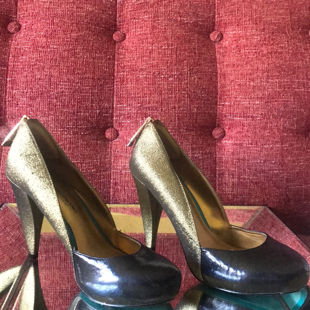 Christian Siriano Gold and Black Heels